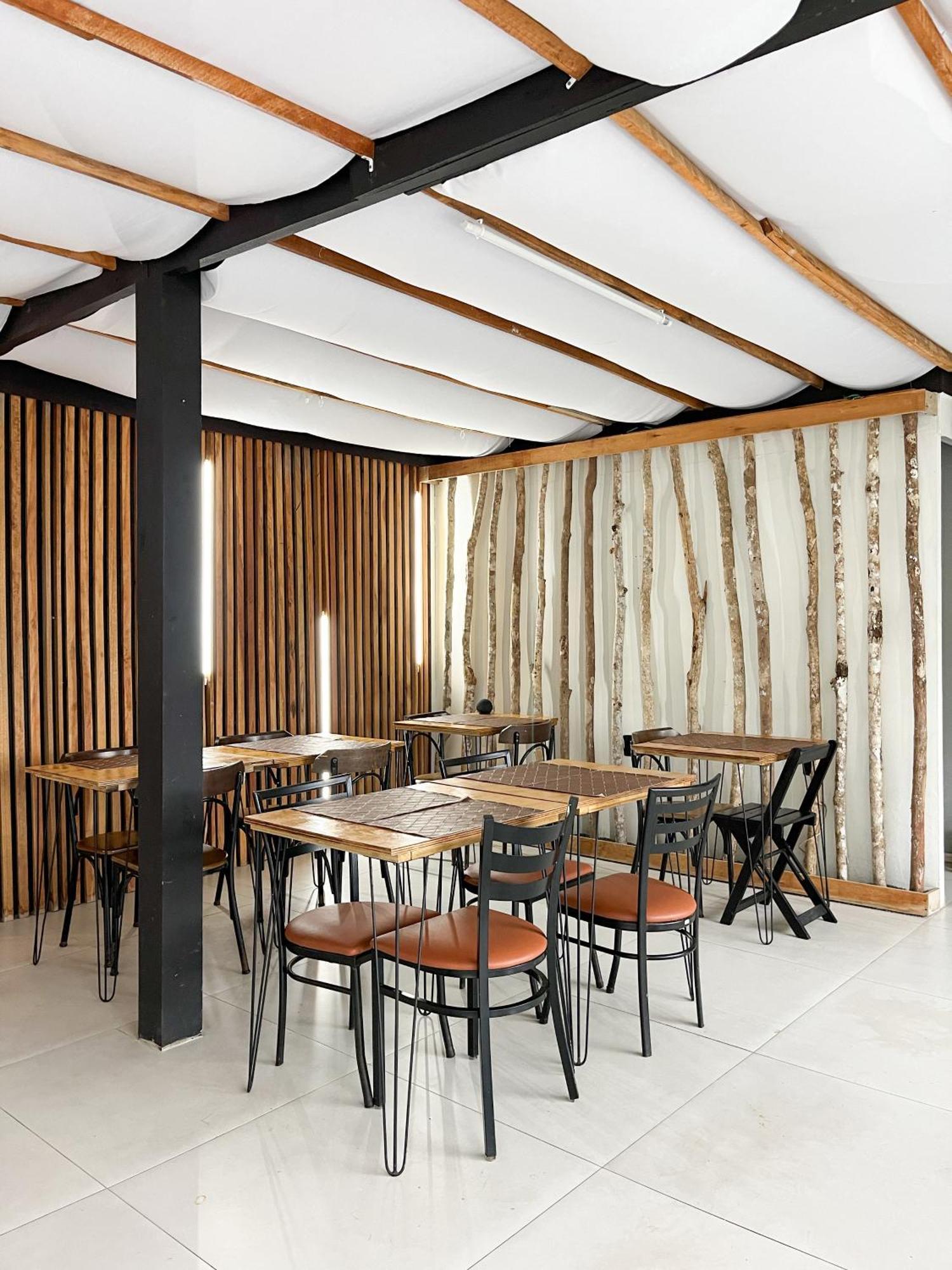 賓館 Solar Da Beira
